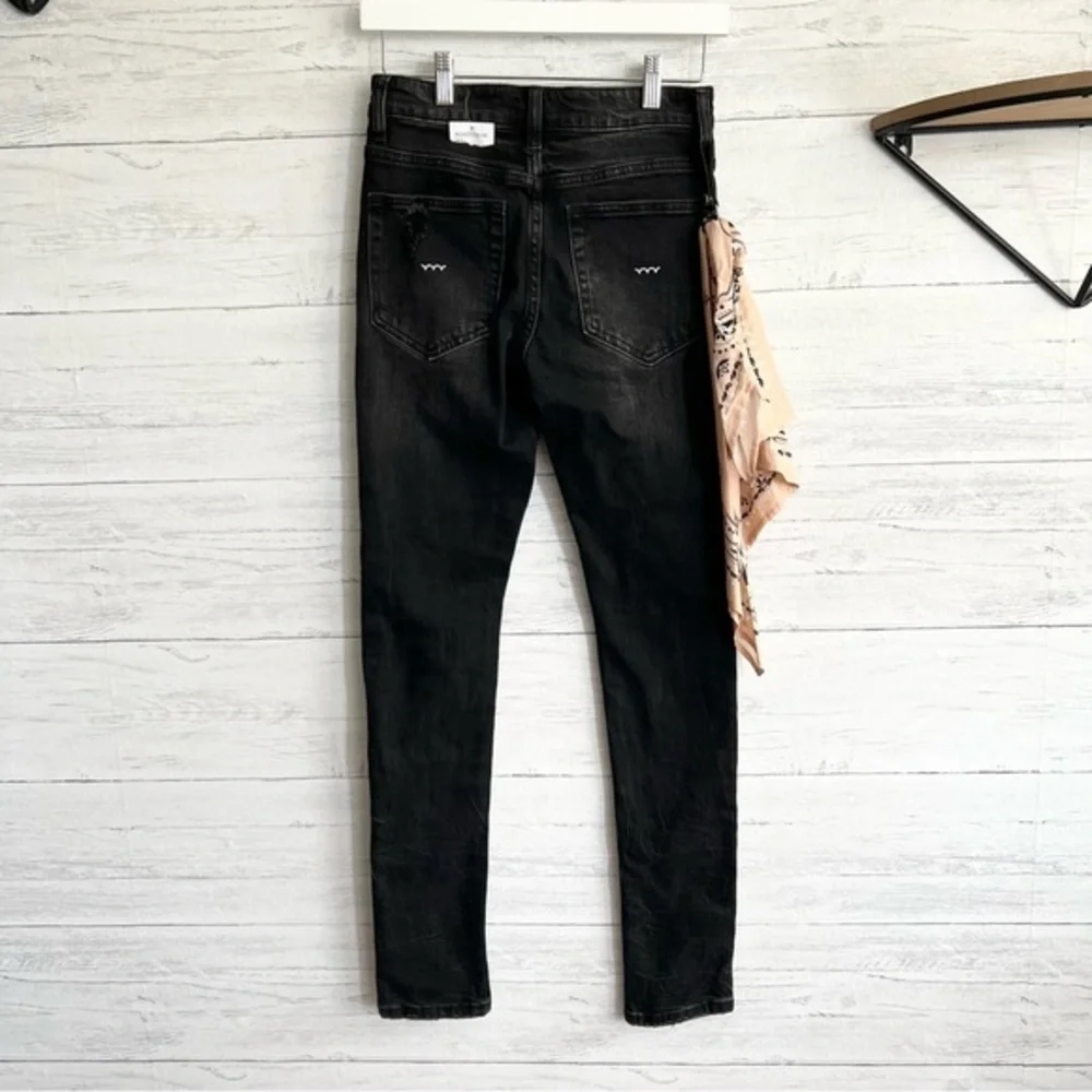 Bluecarats The McQueen Slim Fit Jean in Black size 28.